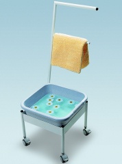 Ванночка для ног мобильная с держателем
